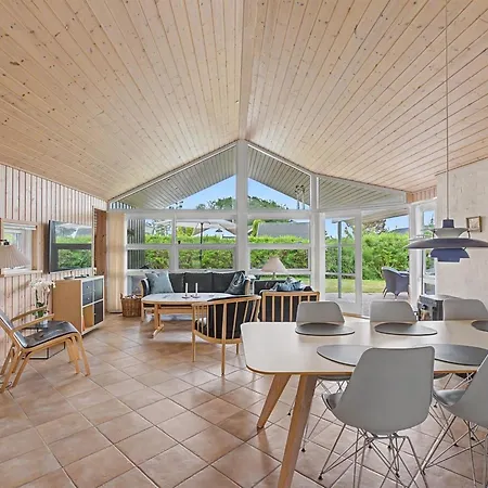 Wilma - 220m From The Sea By Interhome *