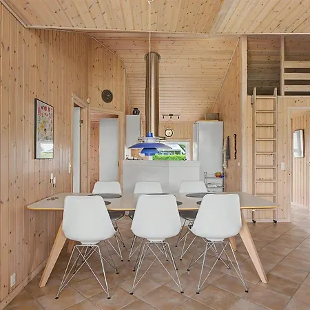 Wilma - 220m From The Sea By Interhome