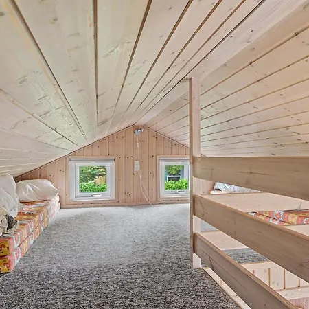 Wilma - 220m From The Sea By Interhome